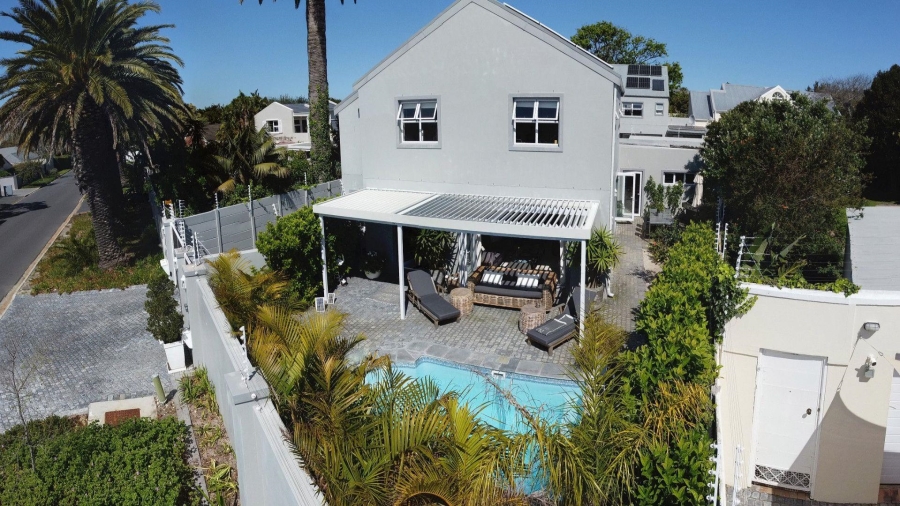 3 Bedroom Property for Sale in Constantia Western Cape